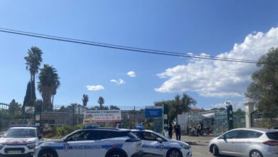 Γαλλία:-Πρώην-μαθητής-επιτέθηκε-με-μαχαίρι-σε-σχολείο-στην-Αντίμπ-και-τραυμάτισε-μια-16χρονη-και-μία-καθηγήτρια