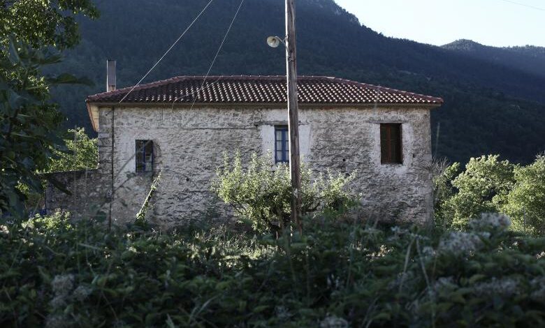 ΟΠΕΚΑ:-Έως-600-ευρώ-ετησίως-για-οικογένειες-σε-ορεινές-και-μειονεκτικές-περιοχές