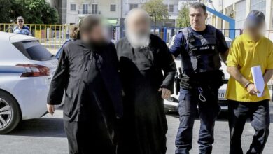 «Ιερό-κύκλωμα»-στα-Καλάβρυτα:-Ο-ηγούμενος-της-Μονής-ήθελε-να-πουλήσει-ακόμη-και-τις-τοιχογραφίες-–-Στη-φυλακή-οι-6-κατηγορούμενοι