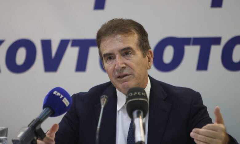 Ο-Μιχάλης-Χρυσοχοΐδης-κατέθεσε-μήνυση-κατά-του-42χρονου-μαστροπού-–-«Ο-υπουργός-Προστασίας-του-Πολίτη-είναι-φίλος-μου»-έλεγε-στα-θύματά-του