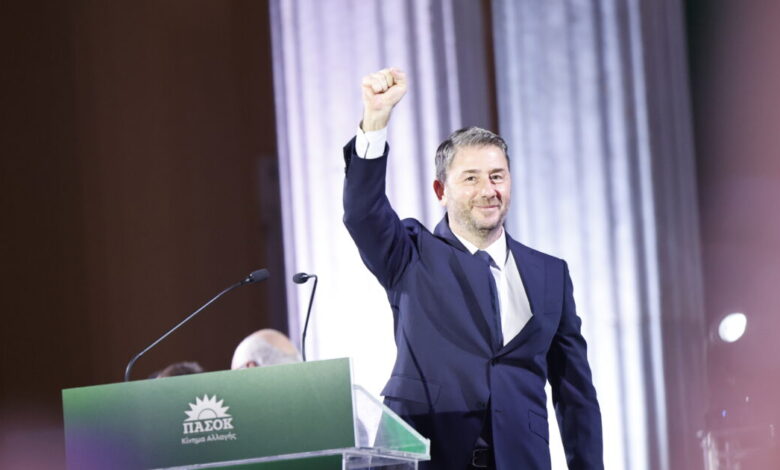 Το-«καλάθι»-του-Νίκου-Ανδρουλάκη-στη-ΔΕΘ-με-13ο-μισθό-και-συλλογικές-συμβάσεις-εργασίας:-Οι-5-προτεραιότητες-του-ΠΑΣΟΚ