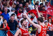 Προκαλεί-ο-Αλπερέν-Σενγκούν:-Οι-αναρτήσεις-με-τον-Κεμάλ-και-το-«σας-πείραξε-ο-θαλασσινός-αέρας;»-μετά-το-Ελλάδα-–-Τουρκία