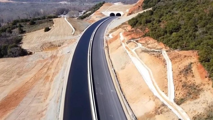 Την-άνοιξη-παραδίδεται-πλήρως-σε-κυκλοφορία-ο-αυτοκινητόδρομος-Ε65
