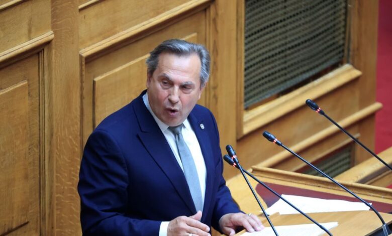 Η-Νίκη-απομακρύνει-τον-βουλευτή-Νίκο-Βρεττό-από-την-εξεταστική-για-τον-ΟΠΕΚΕΠΕ-–-«Αν-διαγραφώ,-θα-ανεξαρτητοποιηθώ»