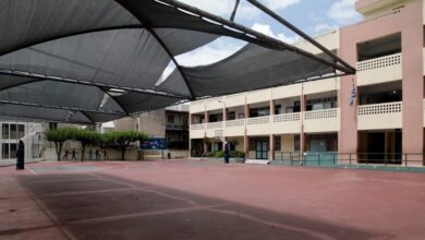Ρόδος:-Βρέθηκαν-17-«φιξάκια»-κοκαΐνης-σε-προαύλιο-σχολείου