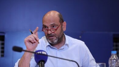 Ιάσων-Φωτήλας:-Χαμός-στο-Φεστιβάλ-Δράμας-με-τη-δήλωση-του-υφυπουργού-Πολιτισμού-–-«Δικά-σου-είναι-τα-λεφτά-ρε;»