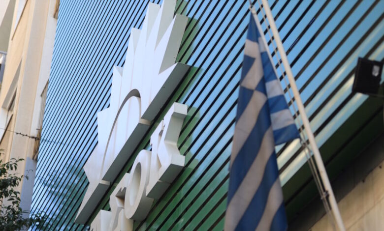 Κύκλοι-ΠΑΣΟΚ-για-ένταξη-Λοβέρδου-στη-Νέα-Δημοκρατία:-«Κύριε-Μητσοτάκη-ήρθε-η-ώρα-της-εξαργύρωσης»