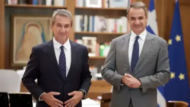 Ανδρέας-Λοβέρδος:-Από-την-καταγγελία-για-«καρτέλ»-στην-αγκαλιά-της-ΝΔ