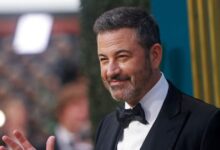Τζίμι-Κίμελ:-Σφοδρές-αντιδράσεις-για-το-«κόψιμο»-της-εκπομπής-του-μετά-τα-σχόλια-για-τον-δολοφόνο-του-Κερκ-–-Έξαλλος-ο-ίδιος