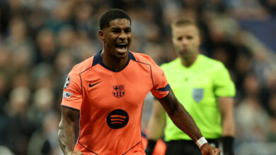 champions-league:-Η-Μπαρτσελόνα-άλωσε-την-έδρα-της-Νιούκαστλ-με-τρομερό-Ράσφορντ,-λύγισε-τη-Νάπολι-η-Μάντσεστερ-Σίτι-με-Χάλαντ