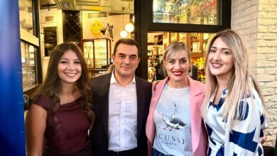 Ο-Κώστας-Σκρέκας-δίνει-δύναμη-και-ελπίδα-στον-Ραφαήλ