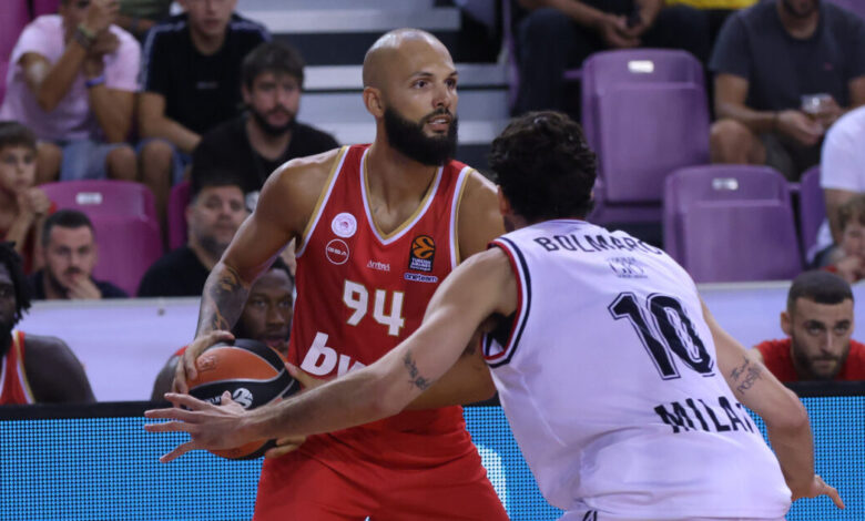 Ολυμπιακός-–-Αρμάνι-Μιλάνο-76-71:-Φουρνιέ-και-Βεζένκοφ-έδωσαν-τη-νίκη-στους-«ερυθρόλευκους»-και-τους-έστειλαν-στον-τελικό-του-τουρνουά-της-Κρήτης