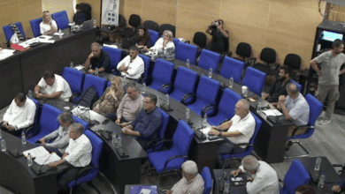 Σκληρή-αντιπαράθεση-Κουρέτα-–-Αγοραστού-στο-Περιφερειακό-για-την-ευλογιά