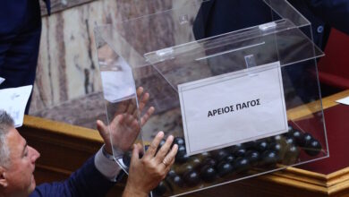 Τέμπη:-Κληρώθηκαν-τα-μέλη-του-Δικαστικού-Συμβουλίου-που-θα-εξετάσουν-την-εμπλοκή-του-Κώστα-Καραμανλή