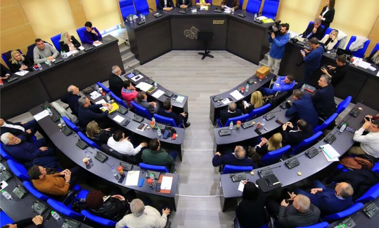 Το-Περιφερειακό-Συμβούλιο-Θεσσαλίας-και-οι-αορίστου-χρόνου-της-…Καισαριανής