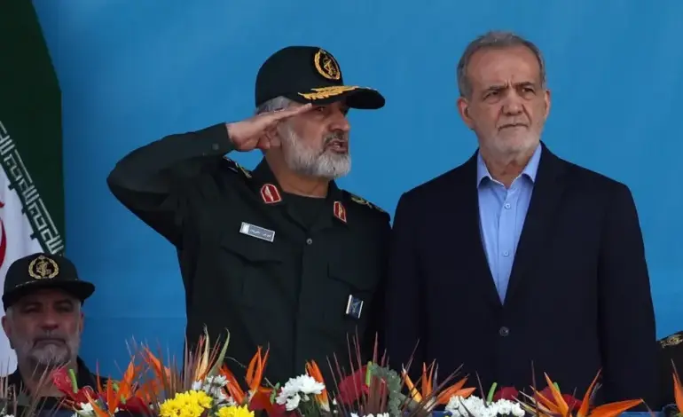 Το-Ιράν-θα-αναστείλει-τη-συνεργασία-του-με-τον-Οργανισμό-Πυρηνικής-Ενέργειας-του-ΟΗΕ