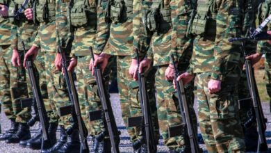 Πως-οι-ένστολοι-κερδίζουν-από-1,5-έως-2-μισθούς-τον-χρόνο-–-Από-τον-Οκτώβριο-η-πρώτη-αύξηση