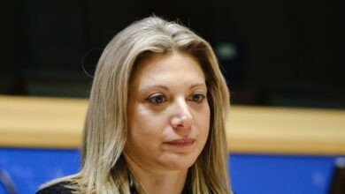 Μαρία-Καρυστιανού:-«Έχουμε-δικαίωμα-στην-εκταφή,-τα-οστά-του-παιδιού-μου-είναι-δικά-μου,-όχι-κρατική-περιουσία»