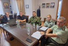 o-tαξίαρχος-της-ΣΜΥ-στη-Διεύθυνση-Δευτεροβάθμιας-Εκπαίδευσης-Τρικάλων