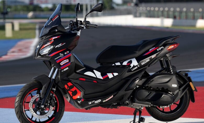 aprilia-sr-gt-replica-με-καταβολές-από-το-motogp