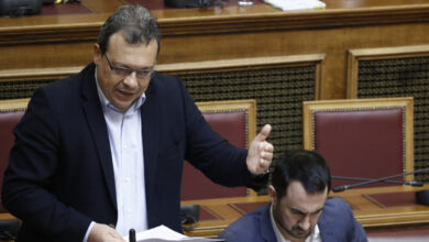 ΣΥΡΙΖΑ-και-Νέα-Αριστερά-ένα-βήμα-πριν-την-επανένωση-με-τα-βλέμματα-στραμμένα-στο-νέο-κόμμα-Τσίπρα