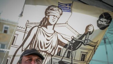 Η-κυβέρνηση-ανησυχεί-για-την-απεργία-πείνας-του-Πάνου-Ρούτσι-αλλα-επιμένει-ότι-η-Δικαιοσύνη-είναι-αρμόδια-για-την-εκταφή