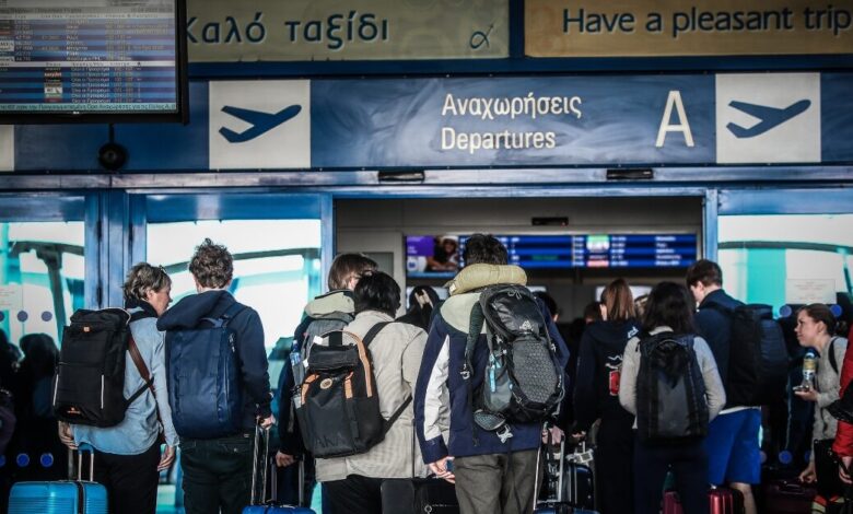 Καθυστερήσεις-στο-«Ελευθέριος-Βενιζέλος»:-Η-απάντηση-της-Ένωσης-Ελεγκτών-Εναέριας-Κυκλοφορίας-Ελλάδας-στον-Χρίστο-Δήμα