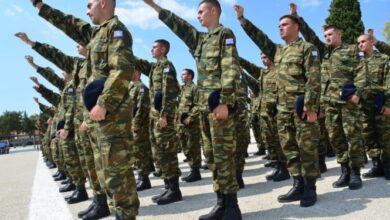 Θητεία:-eπιβράβευση-για-όσους-κατατάσσονται-αμέσως-μετά-το-λύκειο
