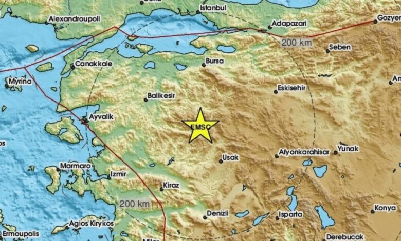 Ισχυρός-σεισμός-στην-Τουρκία-5,4-Ρίχτερ:-Στην-Κιουτάχεια-το-επίκεντρο-–-Έγινε-αισθητός-σε-Σμύρνη,-Προύσα-και-Κωνσταντινούπολη