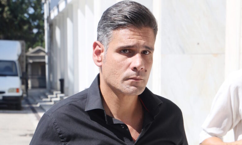 Δημήτρης-Ουγγαρέζος:-«Τον-Χρήστο-Μάστορα-τον-σταυρώσατε,-ο-Βασίλης-Μπισμπίκης-ζητάει-και-τα-ρέστα»