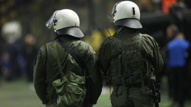 ΑΕΚ-–-Βόλος:-Συνελήφθησαν-8-οπαδοί-στο-περιθώριο-του-αγώνα-της-super-league