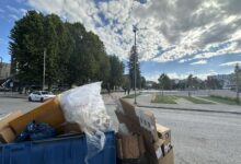 Κεντρική-Πλατεία-Τρικάλων:-Το-«νέο-στολίδι»-γεμίζει-μπαταρίες-και-νερά
