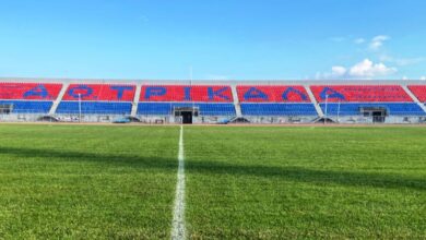 Ο-ΑΟ-Τρίκαλα-ευχαριστεί-τον-Δήμο-Τρικκαίων-για-τον-χλοοτάπητα-στο-γήπεδο
