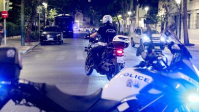 Πυροβολισμοί-στην-πλατεία-Αγίου-Κωνσταντίνου-στην-Ομόνοια-–-Στο-νοσοκομείο-ένας-τραυματίας
