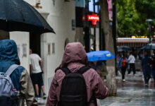 Καιρός-σήμερα:-Ισχυρές-βροχές,-καταιγίδες-και-χαλάζι-σε-πολλές-περιοχές-–-Συνεχίζει-σταθερά-η-πτώση-της-θερμοκρασίας