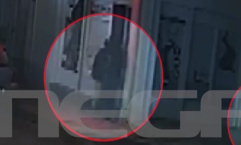 Καλαμάτα:-Βίντεο-ντοκουμέντο-από-τη-συμμορία-με-ποδήλατα-που-διέρρηξε-5-σχολές-οδηγών-μέσα-σε-δύο-μέρες