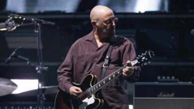 oasis:-Ο-κιθαρίστας-bonehead-διαγνώστηκε-με-καρκίνο-–-Συγκίνηση-στους-θαυμαστές