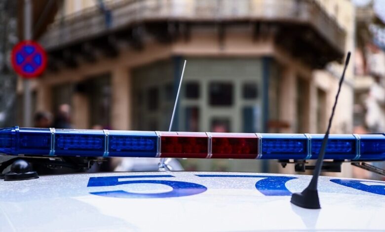 Ξάνθη:-Σύλληψη-27χρονου-Τούρκου-με-οπλοστάσιο-–-Κατασχέθηκαν-25-πιστόλια