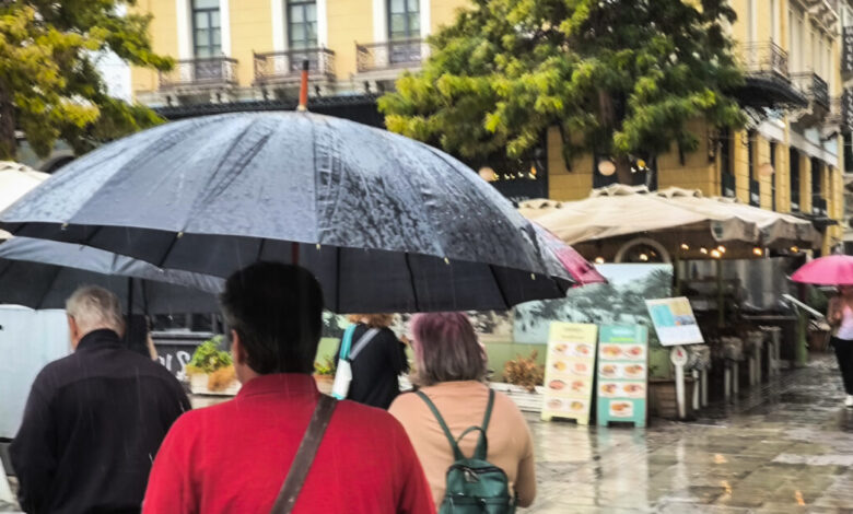 Καιρός-–-Γιώργος-Τσατραφύλλιας:-Έρχεται-η-«barbara»-από-το-βράδυ-με-βροχές-και-πτώση-θερμοκρασίας-–-Ποιες-περιοχές-θα-πλήξει-η-κακοκαιρία