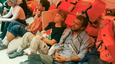 Ισραήλ:-Διαψεύδει-κάθε-κακομεταχείριση-της-Γκρέτα-Τούνμπεργκ-–-Ο-Ιταμάρ-Μπεν-Γκβιρ-«περήφανος»-για-τις-συνθήκες-κράτησης-των-ακτιβιστών-της-global-sumud-flotilla