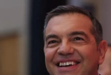 Ο-Τσίπρας-ήπιε-μπύρα-και-συζήτησε-με-Έλληνες-φοιτητές-στη-Σορβόννη-–-«Έχουν-γνήσια-αγωνία-για-το-αύριο-της-πατρίδας-μας»