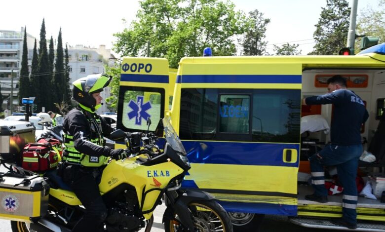 Τραγωδία-στο-Ηράκλειο:-70χρονος-αυτοκτόνησε-με-όπλο-μπροστά-στους-διασώστες-που-προσπάθησαν-να-τον-σώσουν