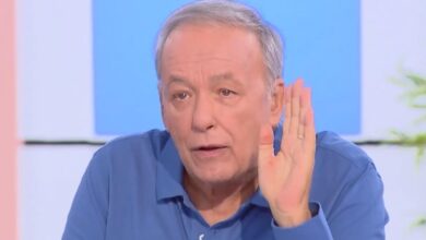 Ανδρέας-Μικρούτσικος-κατά-Βασίλη-Μπισμπίκη:-«Ανεπίτρεπτο-να-βλέπεις-την-ιστορία-του-Πάνου-Ρούτσι-σαν-“πλυντήριο”-για-να-“ξεπλύνεις”»