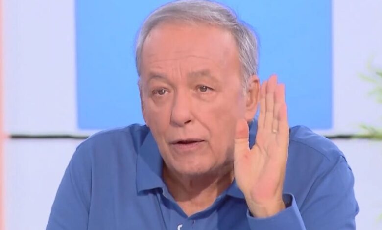 Ανδρέας-Μικρούτσικος-κατά-Βασίλη-Μπισμπίκη:-«Ανεπίτρεπτο-να-βλέπεις-την-ιστορία-του-Πάνου-Ρούτσι-σαν-“πλυντήριο”-για-να-“ξεπλύνεις”»