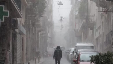 Καιρός:-Ισχυρές-καταιγίδες-με-νέα-«βουτιά»-της-θερμοκρασίας-και-θυελλώδεις-ανέμους-την-Τρίτη-–-Πού-θα-ανοίξουν-οι-ουρανοί