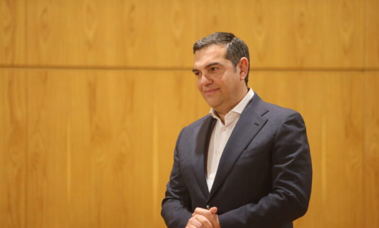 Ο-Αλέξης-Τσίπρας-παραιτήθηκε-από-βουλευτής-και-προανήγγειλε-νέο-κόμμα:-Οι-λέξεις-–-κλειδιά-στην-ανάρτησή-του