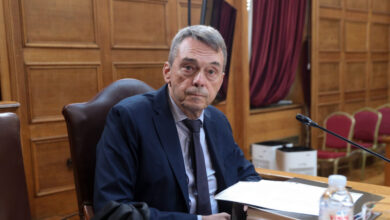Με-υπόμνημα-700-σελίδων-εμφανίστηκε-στην-Εξεταστική-ο-πρώην-πρόεδρος-του-ΟΠΕΚΕΠΕ,-Γρηγόρης-Βάρρας