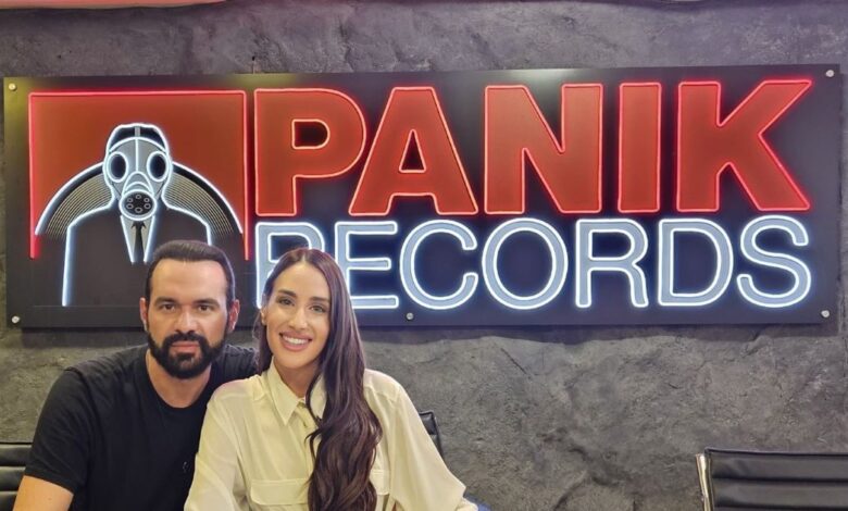 Η-Μαλού-στην-οικογένεια-της-panik-records
