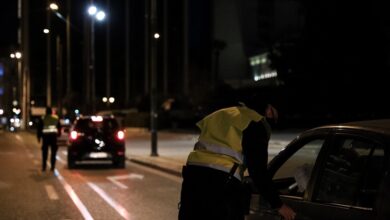 Μεθυσμένος-οδηγός,-χωρίς-δίπλωμα-χτύπησε-13-αυτοκίνητα-στην-οδό-Φυλής