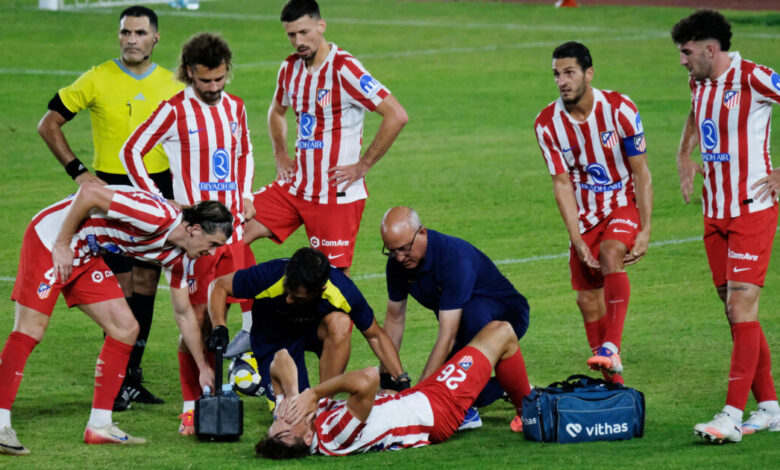 Ο-Ηλίας-Κωστής-υπέστη-ρήξη-χιαστού-στο-φιλικό-της-Ατλέτικο-Μαδρίτης-με-την-Ίντερ-στη-Λιβύη